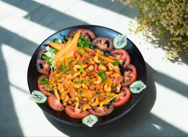 Cashew Nut Konoha Salad's image